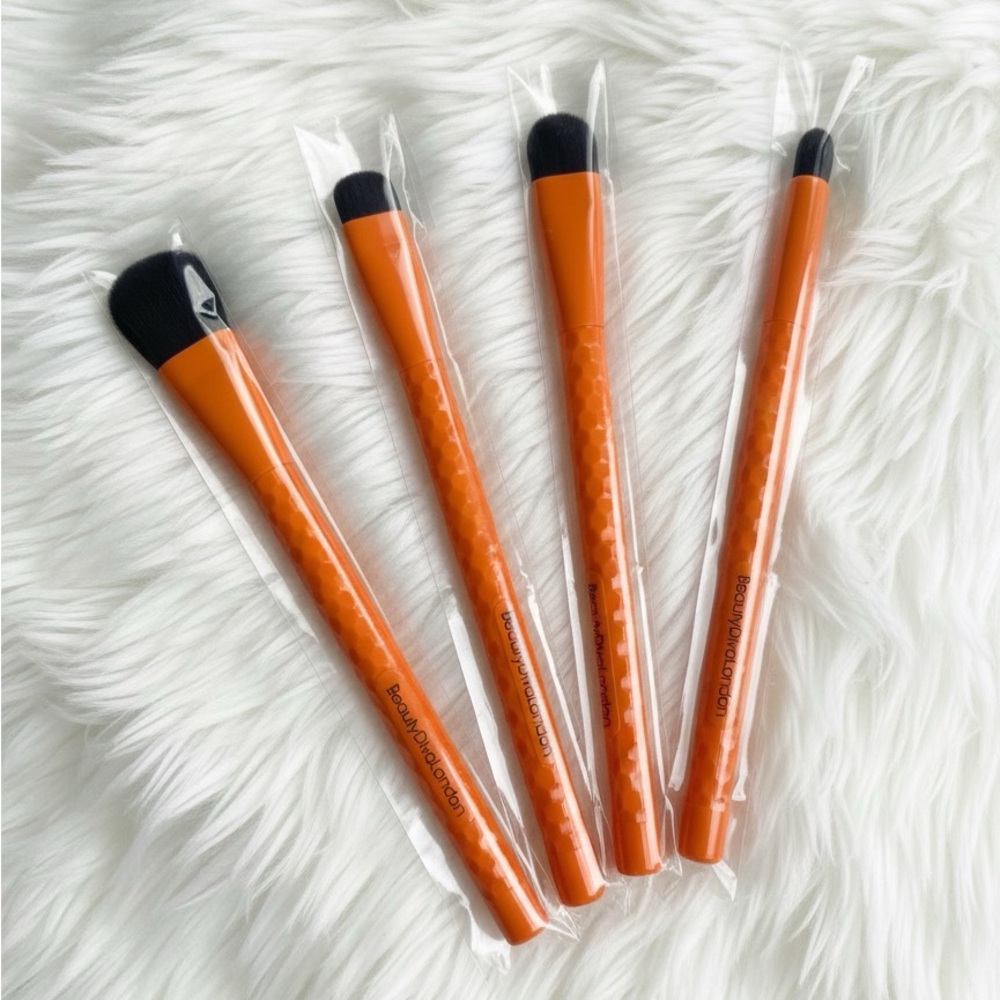 Beauty Diva London Orange Makeup Brush Set